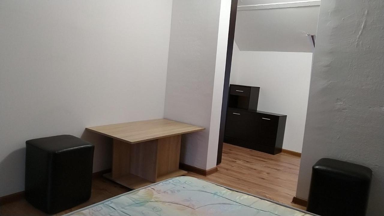 Самостоятелен Етаж От Къща За Гости Haskovo Ngoại thất bức ảnh